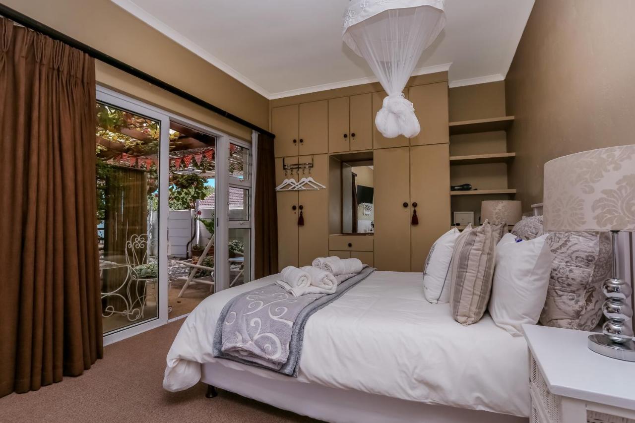 גנסבאי Franskraal B&B מראה חיצוני תמונה